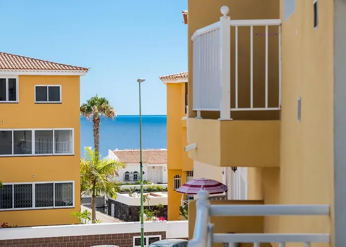 Playa San Juan Appartement *